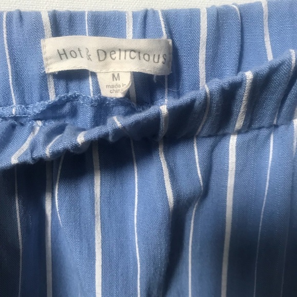 HOT & DELICIOUS Striped Chambray Off the Shoulder Top - Picture 5 of 8